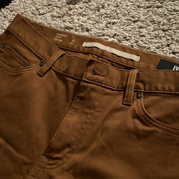 Banana Republic Tapered Chino, 32x32 - Picture 2 of 6